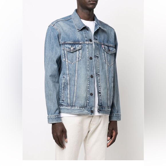 Levi’s Denim Jacket - Picture 1 of 5